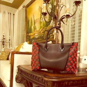 Louis Vuitton Chocolate Veau Cashemire Pm